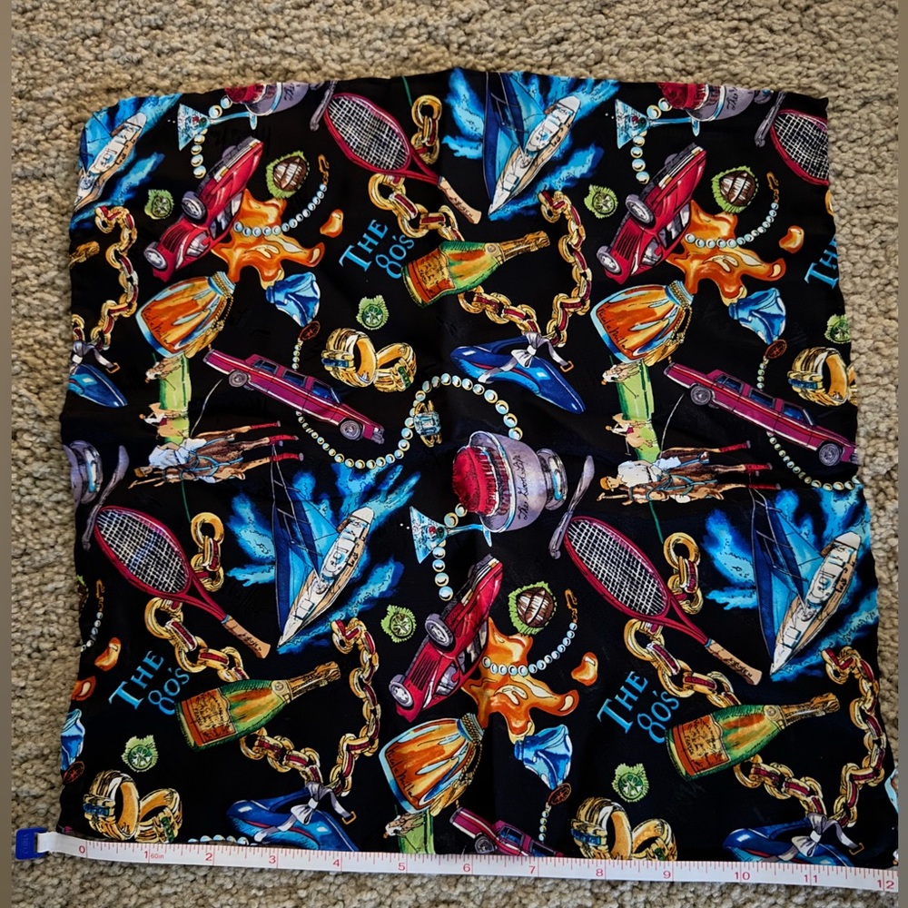 Vintage Nicole Miller pocket square 80s pattern